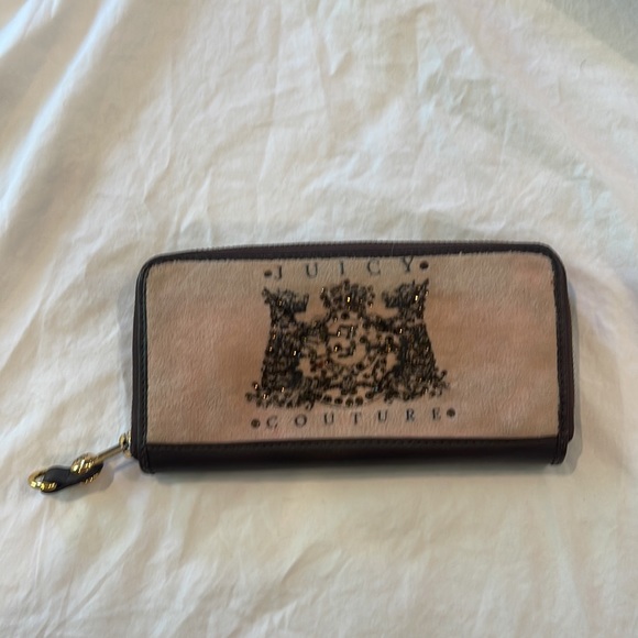 Juicy Couture Handbags - Juicy Couture Wallet